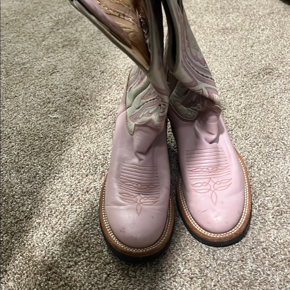 Justin Boots Pink Heeled Western Boots with Decorative Stitching